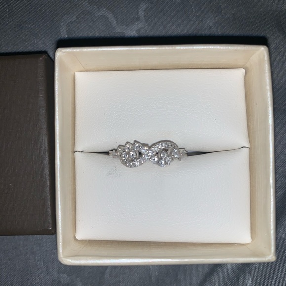 Jewelry Reeds Diamond Ring Poshmark